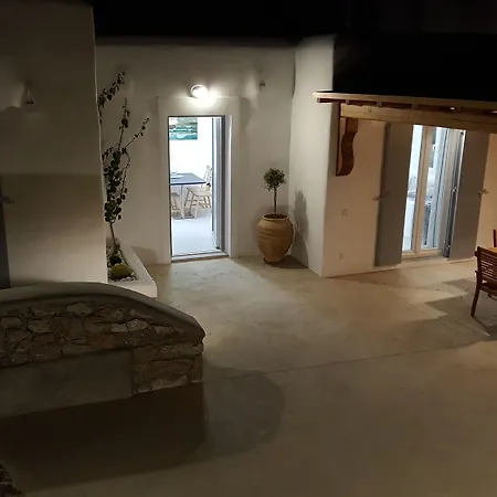 Otherview Super Paradise Beach (Mykonos)