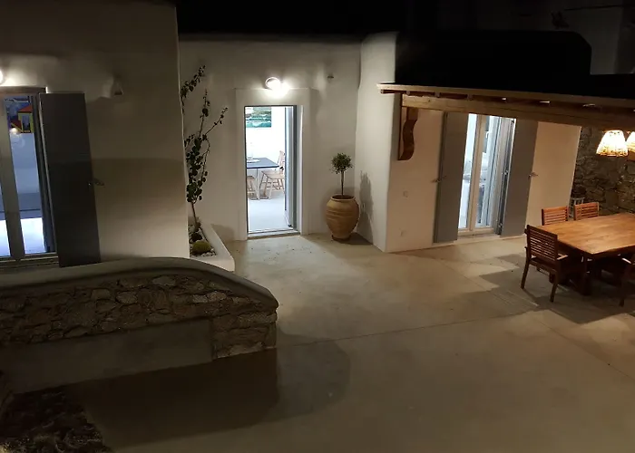 Otherview Super Paradise Beach (Mykonos)